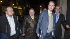 Poprvé se sešly vyjednávací týmy ČSSD a KDU-ČSL, Pavel Bělobrádek (vpředu)