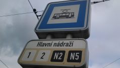 Názvy zastávek MHD v Plzni se změní. Nově vznikne třeba zastávka Hlavní nádraží