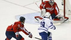 Michal Neuwirth byl vyhlášen první hvězdou zápasu Washingtonu proti Calgary
