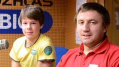 Trenér Jiří Faltus a biatlonista Mikuláš Karlík