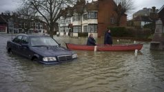 Záplavy a rozmary počasí ve Velké Británii