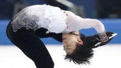 Japonec Jazuru Hanju vyhrál olympijsou soutěž krasobruslařů i přes dva pády