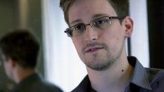 Ocenění redaktorů Guardianu a Washington Postu pochválil ze svého ruského exilu sám Edward Snowden