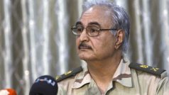 Vysloužilý libyjský generál Chalífa Haftar