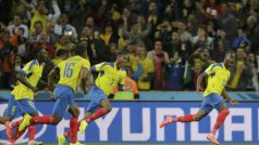 Enner Valencia (vpravo) se dvěma góly postaral o vítězství Ekvádoru