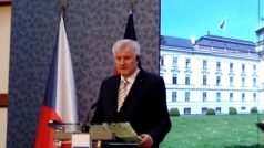 Předseda bavorské zemské vlády Horst Seehofer v Praze