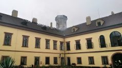 Část heřmanoměsteckého zámku, odkud se oheň šířil