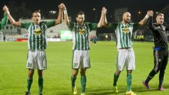 Fotbalisté Bohemians 1905 slaví vítězství v pražském derby nad Slavií