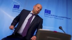 Ukrajinský ministr energetiky Jurij Prodan při příchodu na tiskovou konferenci v Berlíně