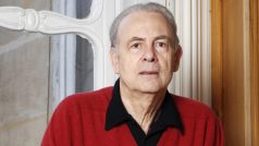 Patrick Modiano na archivním snímku z roku 2010