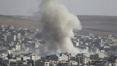 Syrsko-kurdské město Kobani dobývají džihádisté z Islámského státu