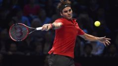 Roger Federer na kurtu dominoval, Murrayho porazil za 55 minut