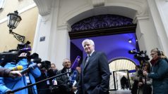 Bavorský premiér Horst Seehofer otevřel v Chotkovském paláci v Praze za účasti českého premiéra Bohuslava Sobotky zastoupení Bavorska v Česku