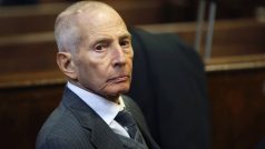Policie Robert Dursta, člena rodinného impéria Durst Company, zadržela v souvislosti s vraždou jeho mluvčí