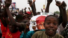 Příznivci nového prezidenta Muhammada Buhariho