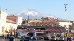 Catania - přístav s Etnou