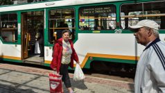 Mezi Libercem a Jabloncem nad Nisou projela 15. července po rekonstrukci čtyř kilometrů trati opět tramvaj. Šlo o zkušební jízdu