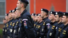 Odjezd českých policistů do Maďarska