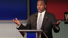 Velké podpoře se těší bývalý neurochirurg Ben Carson