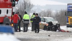 Vyšetřování ranní nehody poblíž Libouchce na Ústecku