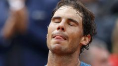 Rafael Nadal se z French Open odhlásil kvůli bolestivému zápěstí