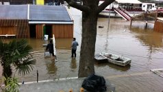Paříž je v pohotovosti kvůli stoupající hladině Seiny