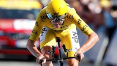 Britský cyklista Chris Froome v závěru 18. etapy Tour de France
