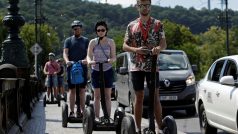 Turisté v Praze, turisté v Česku, segway