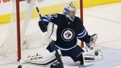 Ondřej Pavelec přispěl ve svém druhém utkání po návratu ke druhé výhře Winnipegu