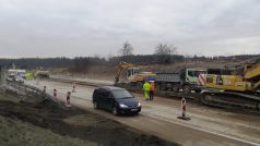První auta v úseku z Prahy na Brno