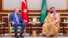 Saudský korunní princ Mohammed a turecký prezident Recep Tyyip Erdogan.