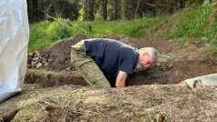 Archeologové zkoumají pravěká rýžoviště cínu v Krušných horách