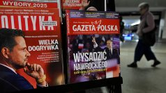 Obálky časopisů s Rafalem Trzaskowským a Karolem Nawrockým