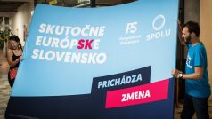 Volební noc koalice stran Progresivní Slovensko a Spolu po skončení hlasování ve volbách do Evropského parlamentu