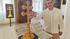 Haptický model Závišova kříže v klášteře ve Vyšším Brodě a jeho autor Jaroslav Svoboda