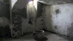 Sklep bývalé věznice NKVD ve Stryji, kterou prošly stovky československých občanů v období druhé světové války