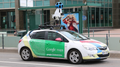 Auto Google Street View