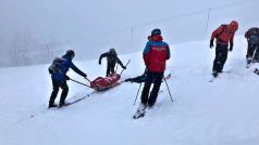 Dobrovolní horští záchranáři - čekatelé trénovali v Krkonoších