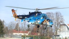 Nástřiky obou vrtulníků Mi-24/35 č. 3366 Alien a 3369 Liberator byly provedeny v lakovně Závodu letadel LOM PRAHA s.p.