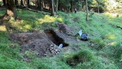 Archeologové zkoumají pravěká rýžoviště cínu v Krušných horách