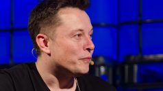 Americký podnikatel Elon Musk, který mimo jiné vede i automobilku Tesla.