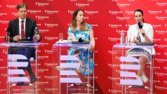 Debata Česko 2025 o zdravotnictví, zleva: Ondřej Dostál (Stačilo!), Michaela Šebelová (STAN) a Iveta Štefanová (SPD)