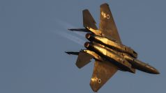 Izraelská stíhačka F-15 (ilustrační foto)