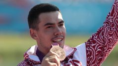 Alexej Korovaškov (vlevo) s bronzem z Olympijských her v Londýně 2012