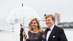 Nizozemský král Willem Alexander s chotí.