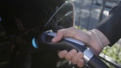 Dobíjení elektromobilu