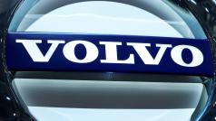 Logo automobilky Volvo.