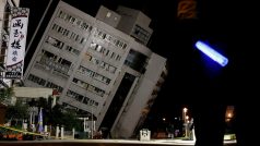 Zemětřesení nevydržela ani nemocnice ve městě Chua-lien na Tchaj-wanu