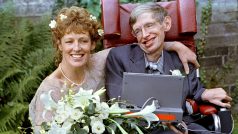 Hawking se svou druhou ženou Elaine Masonovou.