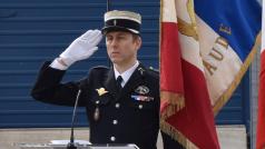 Četník Arnaud Beltrame na archivním snímku, které zveřejnilo francouzské četnictvo.